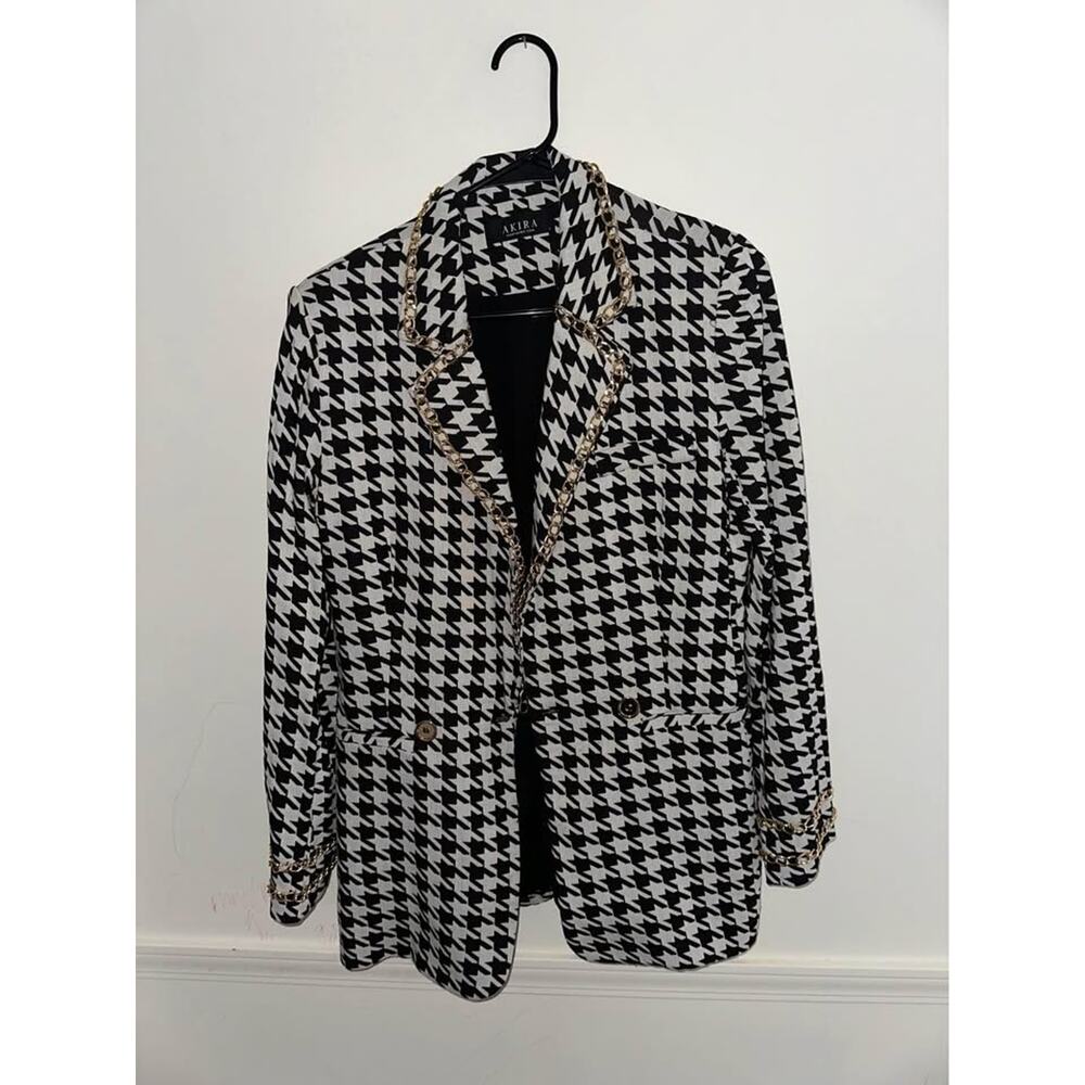 Houndstooth Blazer‎ with gold chain detail size Xs/s